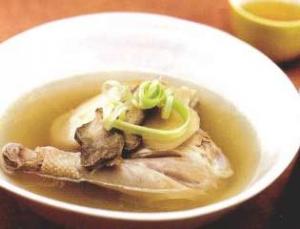 bowl of chicken soup